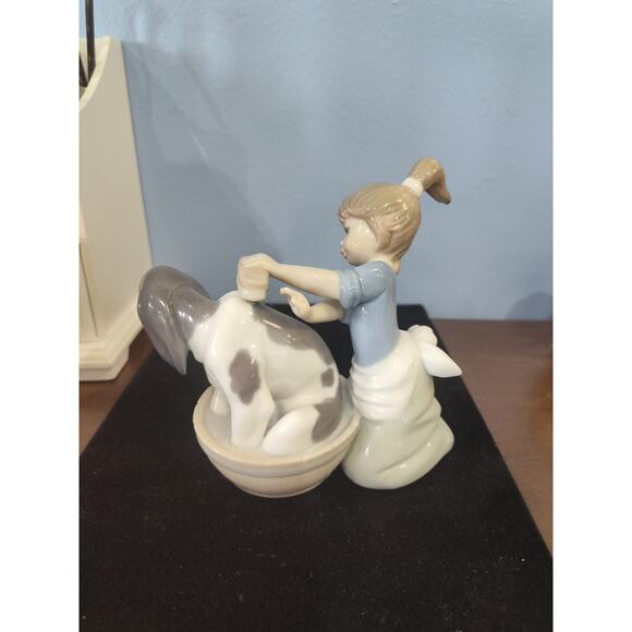 Lladró Porcelain Figurine #5455 "Bashful Bather" 1987 By Juan Huerta Retired - Picture 4 of 8